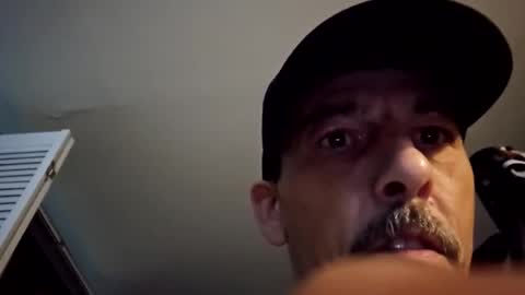 Snapshot of dogbone999081 chatting on 11-02-25, 08:28 dogbone999081 online show from 11-02-25, 08:28