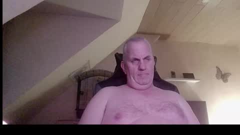 doggy2629 online show from 02-23-26, 05:54