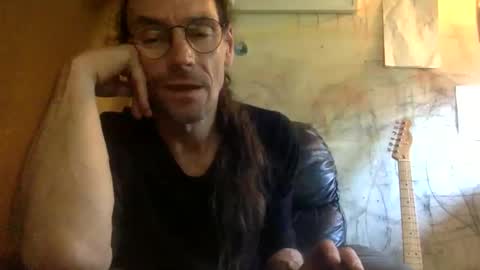 dogstarmanitee online show from 11-19-25, 08:25