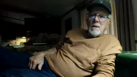 doingmyself69 online show from 11-04-25, 08:41