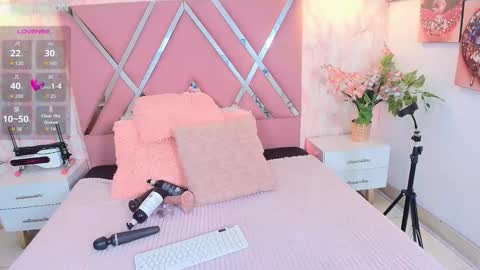 Snapshot of dolce_pearl chatting on 05-31-26, 02:20 Dolce Pearl online show from 05-31-26, 02:20