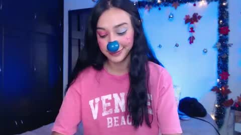 Snapshot of dolceclown_ chatting on 12-04-24, 10:08 dolceclown_ online show from 12-04-24, 10:08