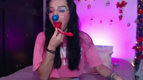 Snapshot of dolceclown_ chatting on 12-05-24, 01:14 dolceclown_ online show from 12-05-24, 01:14