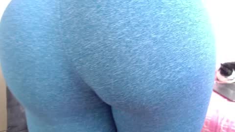 Snapshot of dolcevainin chatting on 01-18-25, 07:37 Dolcevainin online show from 01-18-25, 07:37