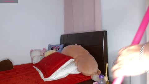 Snapshot of doll_and_sex chatting on 01-09-25, 03:04 Auro and Santiago online show from 01-09-25, 03:04