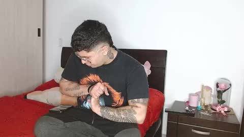 Snapshot of doll_and_sex chatting on 02-13-25, 03:07 Auro and Santiago online show from 02-13-25, 03:07