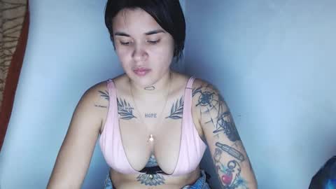 doll_and_thebrown online show from 10-30-25, 02:46