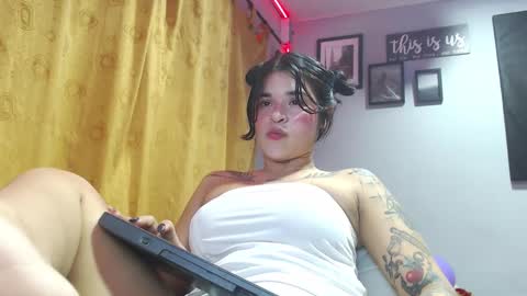 doll_and_thebrown online show from 11-25-25, 12:21