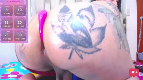 Snapshot of doll_coquette chatting on 01-15-25, 01:41 Heilen Niikol online show from 01-15-25, 01:41