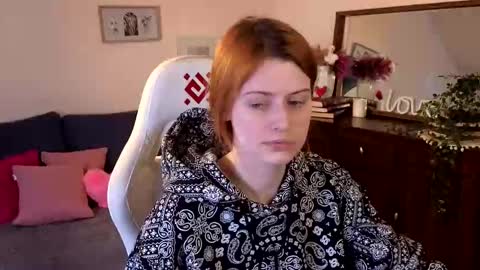 Your doll Lesli online show from 03-07-25, 02:45