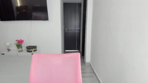 doll_oriana online show from 02-27-25, 11:59