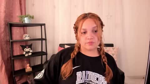 Roxana  independent model can you help me reach 100 hands up uwu online show from 02-01-25, 01:02