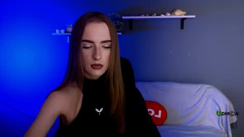 doll_vey online show from 11-09-25, 08:07