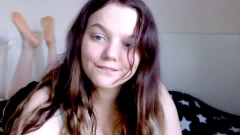 Snapshot of dolldolor chatting on 05-19-26, 04:13 Charlotte online show from 05-19-26, 04:13