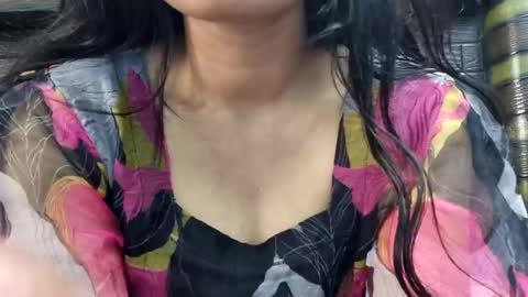 Snapshot of dollmeenu chatting on 09-15-25, 08:58 dollmeenu online show from 09-15-25, 08:58