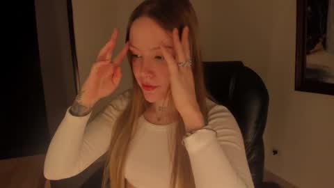 Snapshot of dollmoon_ chatting on 12-03-25, 08:56 You can call me Pretty online show from 12-03-25, 08:56