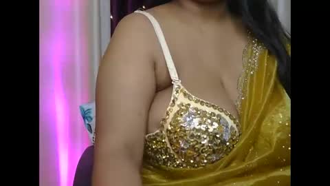Snapshot of dolly_2 chatting on 06-08-26, 04:13 dolly_2 online show from 06-08-26, 04:13