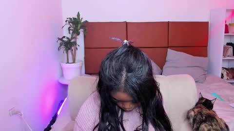 Snapshot of dolly_paige chatting on 01-19-25, 11:21 emily -- online show from 01-19-25, 11:21