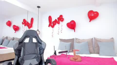 dolly walker online show from 02-17-25, 05:47