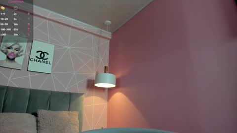 Call me Zoe  online show from 02-11-25, 05:16