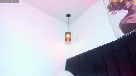 Snapshot of dolly_zoe chatting on 05-15-26, 02:02 Call me Zoe online show from 05-15-26, 02:02