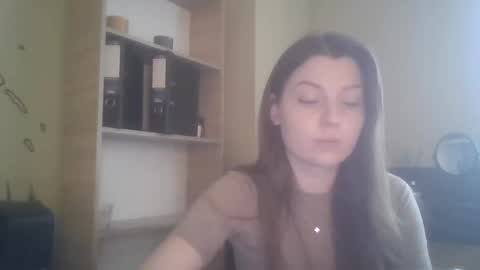 DollyRoma online show from 11-21-25, 09:19