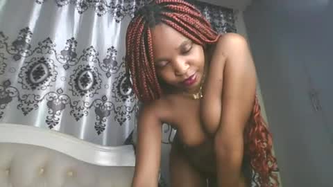 Snapshot of dollythegirl chatting on 03-28-26, 09:36 kadolly online show from 03-28-26, 09:36