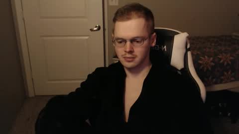 doloresman online show from 02-22-25, 09:12