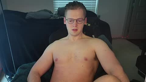 Snapshot of doloresman chatting on 05-05-26, 09:34 doloresman online show from 05-05-26, 09:34