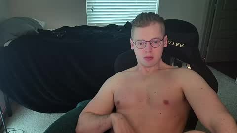 Snapshot of doloresman chatting on 05-19-26, 11:00 doloresman online show from 05-19-26, 11:00