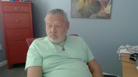 Snapshot of doloroso chatting on 10-06-25, 10:40 Doloroso online show from 10-06-25, 10:40