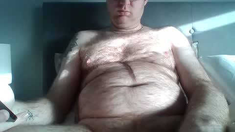 dom91070 online show from 10-15-25, 08:03