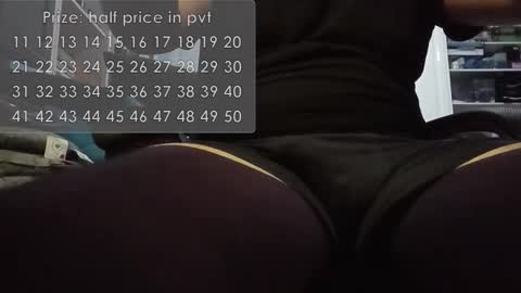 domcook147 online show from 09-30-25, 05:07