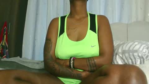 Amarie noels online show from 10-23-25, 02:49