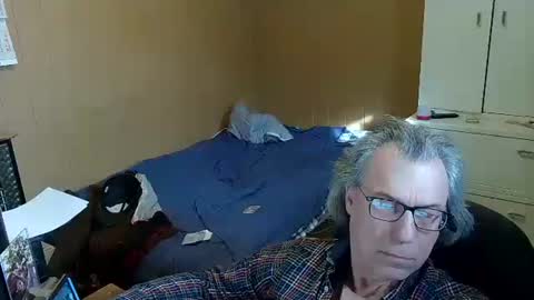 domiande online show from 01-27-25, 11:54