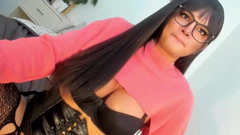 ANGELA online show from 02-14-25, 11:53