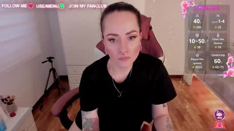 Snapshot of domina_deivis chatting on 02-04-25, 12:55 I WILL BE BACK ON WEDNESDAY DECEMBER 4 0100AM COLOMBIA TIME online show from 02-04-25, 12:55