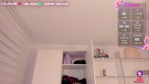 Snapshot of domina_deivis chatting on 02-07-25, 06:35 I WILL BE BACK ON WEDNESDAY DECEMBER 4 0100AM COLOMBIA TIME online show from 02-07-25, 06:35