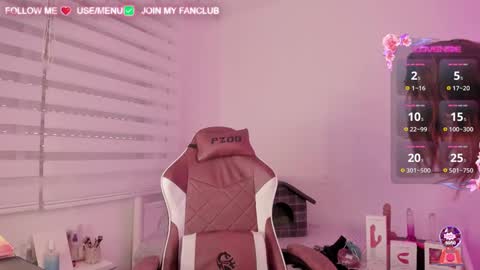 Snapshot of domina_deivis chatting on 03-11-25, 07:04 I WILL BE BACK ON WEDNESDAY DECEMBER 4 0100AM COLOMBIA TIME online show from 03-11-25, 07:04