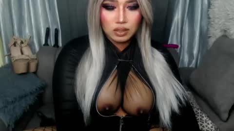 dominant10inchcock online show from 10-31-25, 10:11