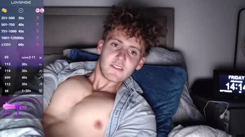 Alex...  online show from 09-26-25, 01:15