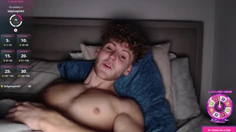 Alex...  online show from 03-09-26, 11:31