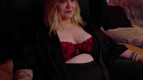 SADE online show from 10-24-25, 08:38