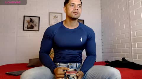 Snapshot of domincrodriguez_119 chatting on 10-07-25, 11:07 domincrodriguez_119 online show from 10-07-25, 11:07