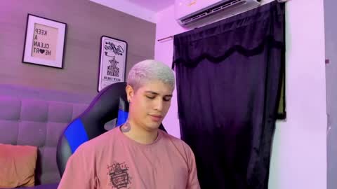 DOMI online show from 04-06-26, 04:46