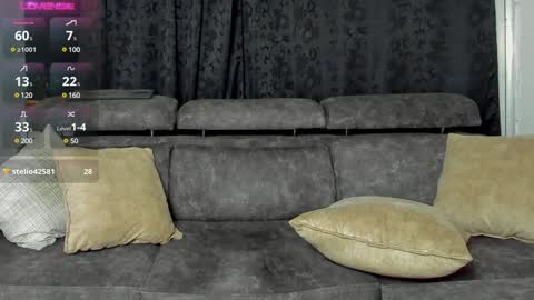 Snapshot of dominic_joness chatting on 02-04-25, 01:23 SANTI independent model online show from 02-04-25, 01:23