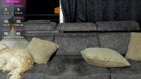 Snapshot of dominic_joness chatting on 02-07-25, 05:41 SANTI independent model online show from 02-07-25, 05:41