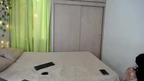 dominic_sofia online show from 05-15-26, 12:12