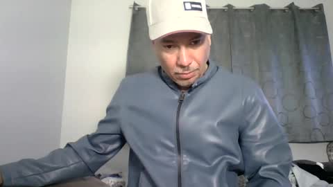 luis online show from 10-12-25, 05:34