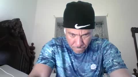 Snapshot of dominicanorico chatting on 05-18-26, 03:13 luis online show from 05-18-26, 03:13